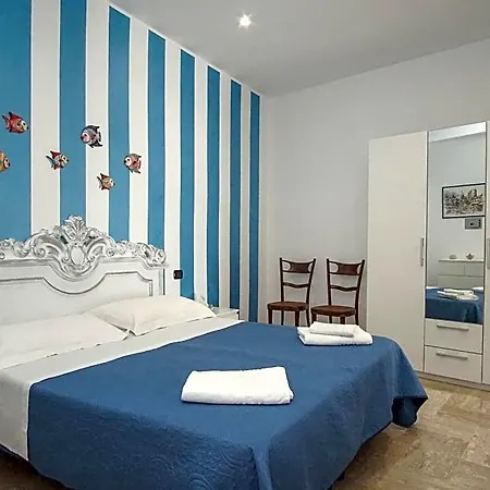לינה וארוחת בוקר Le Terrazze 4*